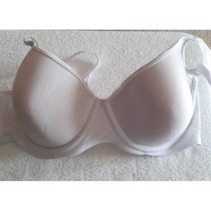 Voglio White Lightly Padded Underwire Bra | 44C